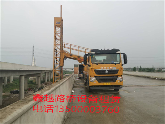 桥支架安装车 桥缝修补车 桥梁工程车电话135-0000-3760